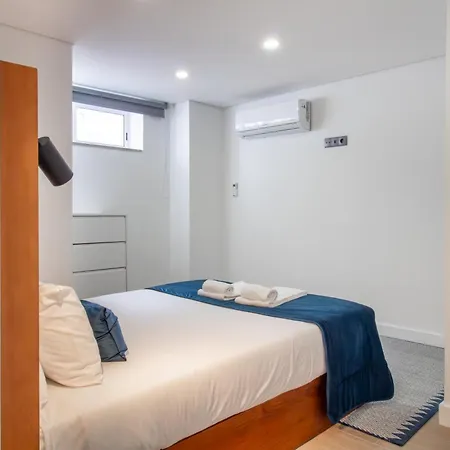Quiet Duplex W Patio In Lapa By Lovelystay * Porto